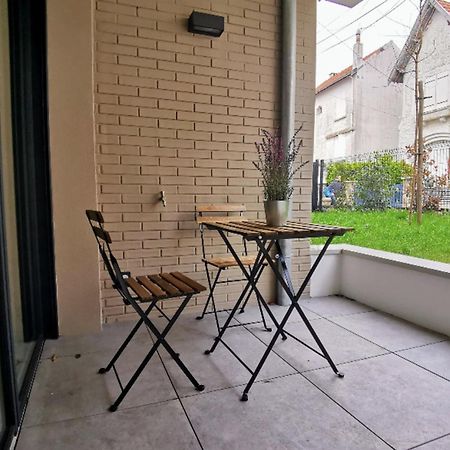 Апартаменты Cocoon With Terrace At 2 Steps From The Sea Ла-Боль-Эскублак Экстерьер фото
